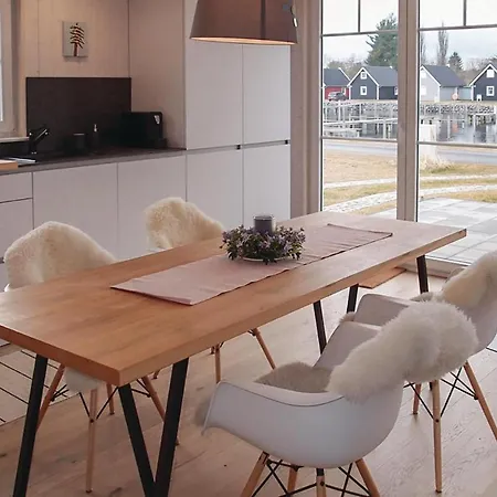 Holiday home Stunning In