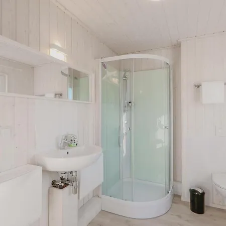 Holiday home Stunning In Zerpenschleuse